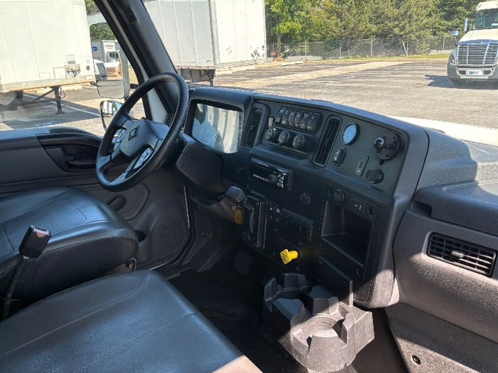 Medium Duty Box Truck-Light and Medium Duty Trucks-International-2021-MV607-Dayton-NJ-291,669\n\t\tmiles-$ 41,000 - Image 22