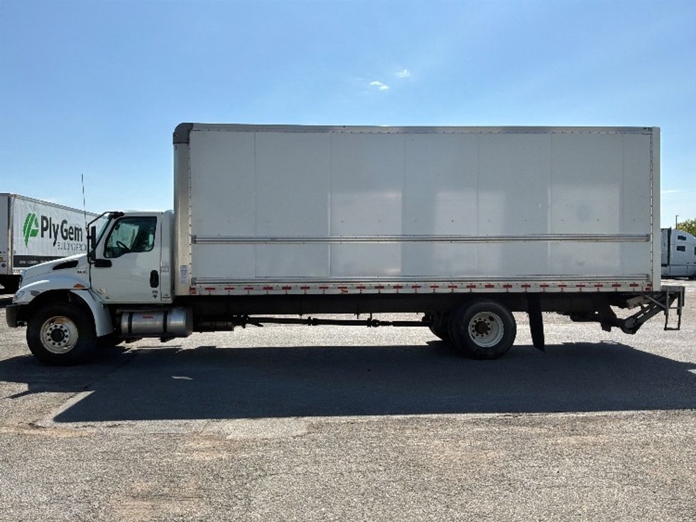Medium Duty Box Truck-Light and Medium Duty Trucks-International-2021-MV607-Dayton-NJ-291,669\n\t\tmiles-$ 41,000 - Image 4