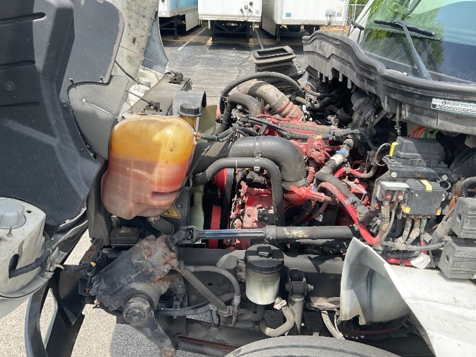 Medium Duty Box Truck-Light and Medium Duty Trucks-International-2021-MV607-Dayton-OH-252,659\n\t\tmiles-$ 41,000 - Image 23