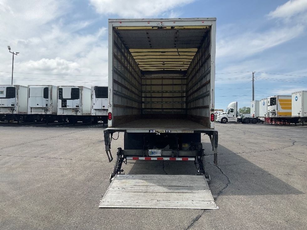 Medium Duty Box Truck-Light and Medium Duty Trucks-International-2021-MV607-Dayton-OH-252,659\n\t\tmiles-$ 41,000 - Image 9