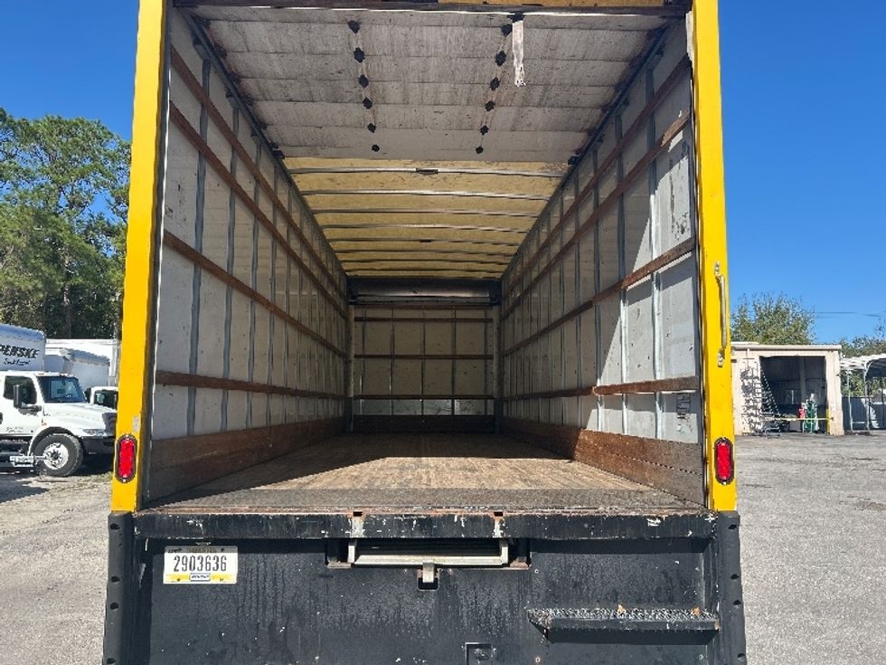 Medium Duty Box Truck-Light and Medium Duty Trucks-International-2021-MV607-Daytona Beach-FL-211,189\n\t\tmiles-$ 40,750 - Image 8