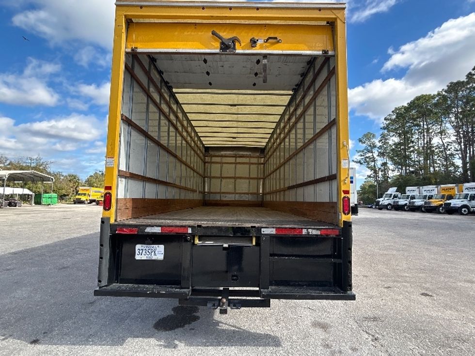 Medium Duty Box Truck-Light and Medium Duty Trucks-International-2021-MV607-Daytona Beach-FL-217,817\n\t\tmiles-$ 39,750 - Image 8
