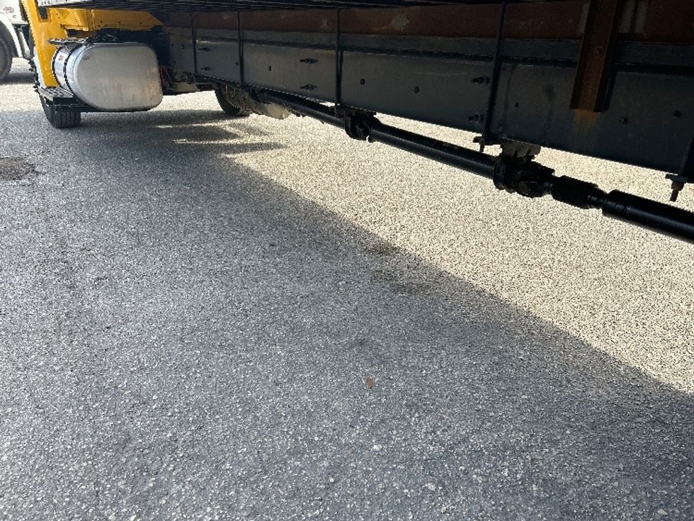 Medium Duty Box Truck-Light and Medium Duty Trucks-International-2021-MV607-Daytona Beach-FL-217,817\n\t\tmiles-$ 39,750 - Image 5