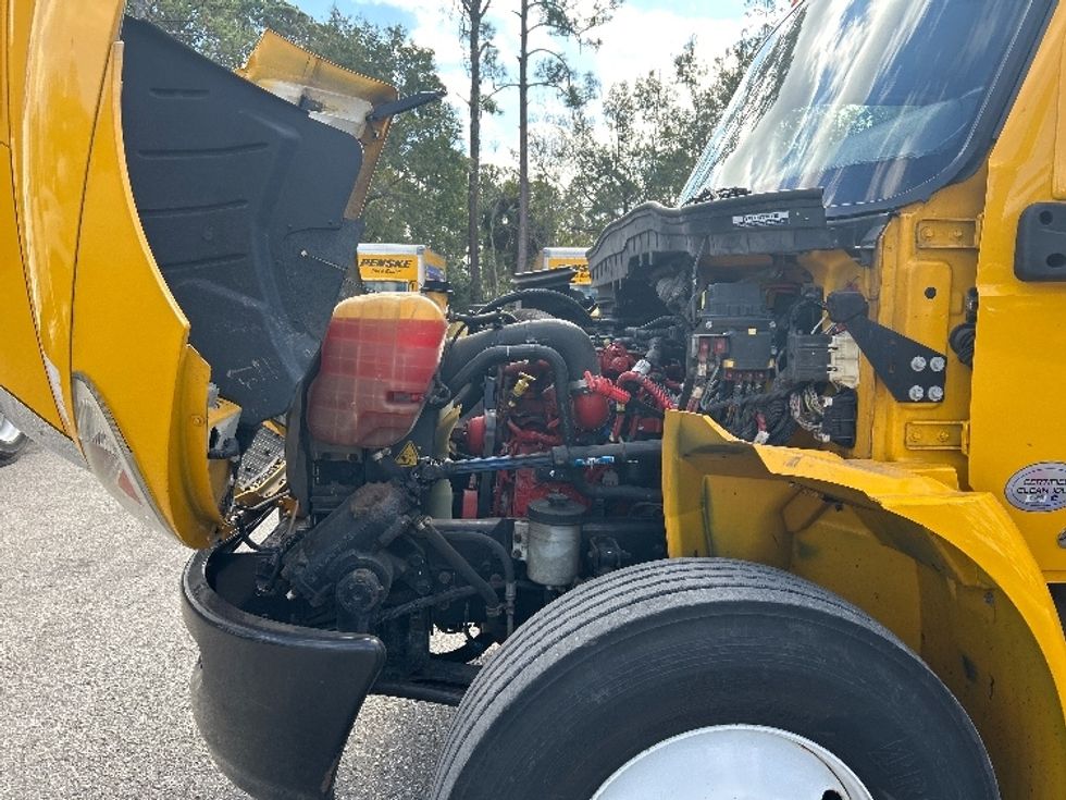 Medium Duty Box Truck-Light and Medium Duty Trucks-International-2021-MV607-Daytona Beach-FL-217,817\n\t\tmiles-$ 39,750 - Image 24