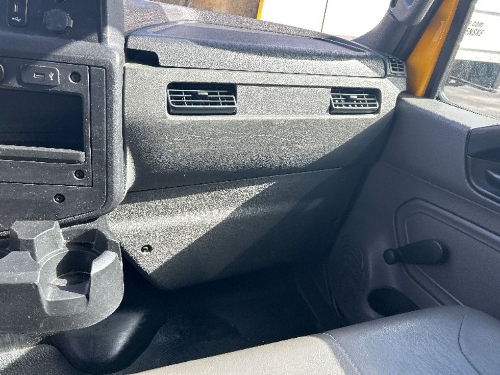 Medium Duty Box Truck-Light and Medium Duty Trucks-International-2021-MV607-Daytona Beach-FL-217,817\n\t\tmiles-$ 39,750 - Image 27