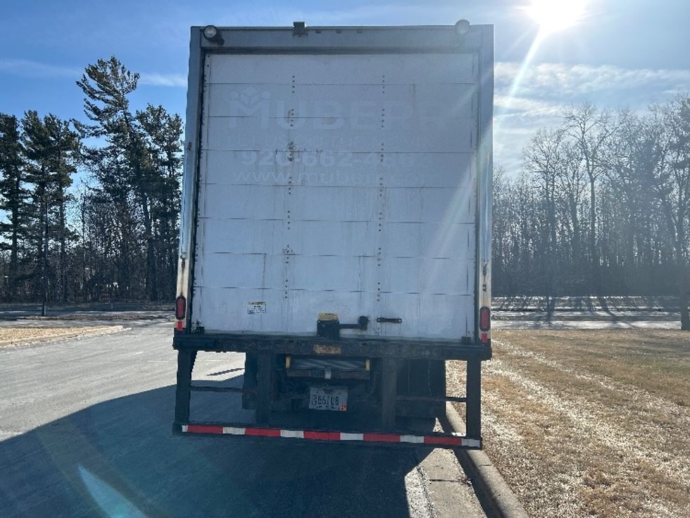 Medium Duty Box Truck-Light and Medium Duty Trucks-International-2021-MV607-De Pere-WI-132,272\n\t\tmiles-$ 59,750 - Image 7