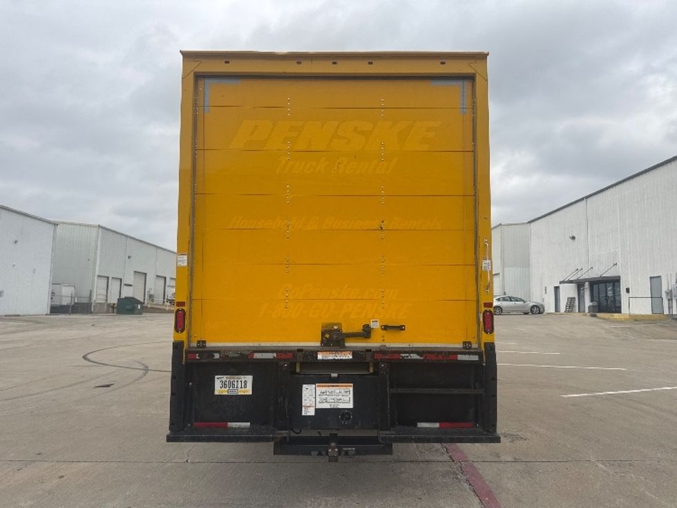 Medium Duty Box Truck-Light and Medium Duty Trucks-International-2021-MV607-Denton-TX-195,889\n\t\tmiles-$ 42,750 - Image 7