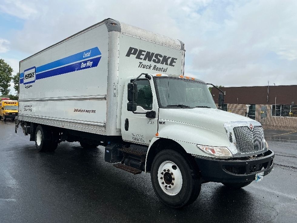 Medium Duty Box Truck-Light and Medium Duty Trucks-International-2021-MV607-Denver-CO-173,336\n\t\tmiles-$ 59,250 - Image 1