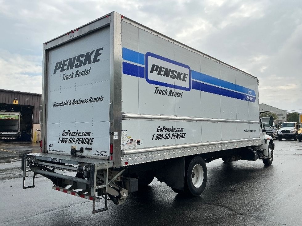 Medium Duty Box Truck-Light and Medium Duty Trucks-International-2021-MV607-Denver-CO-173,336\n\t\tmiles-$ 59,250 - Image 13