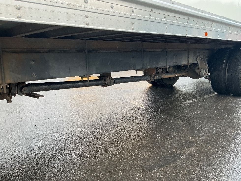 Medium Duty Box Truck-Light and Medium Duty Trucks-International-2021-MV607-Denver-CO-173,336\n\t\tmiles-$ 59,250 - Image 5