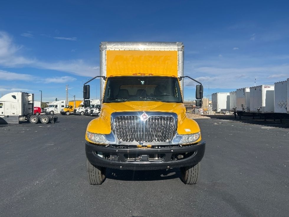 Medium Duty Box Truck-Light and Medium Duty Trucks-International-2021-MV607-Denver-CO-201,289\n\t\tmiles-$ 42,000 - Image 2