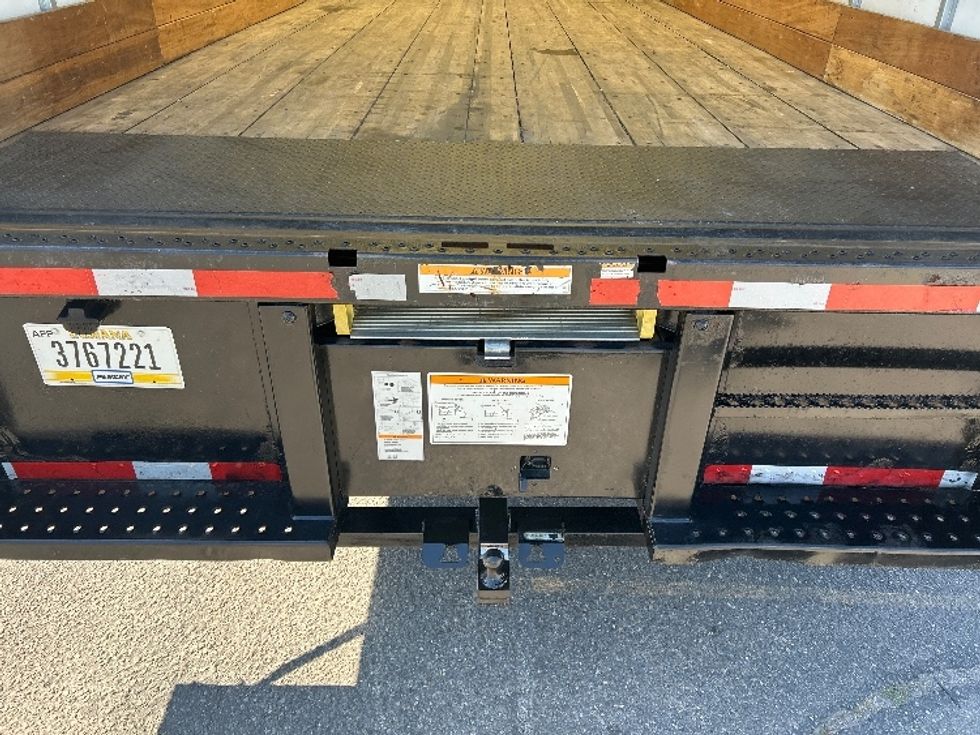 Medium Duty Box Truck-Light and Medium Duty Trucks-International-2021-MV607-Denver-CO-204,209\n\t\tmiles-$ 32,250 - Image 10