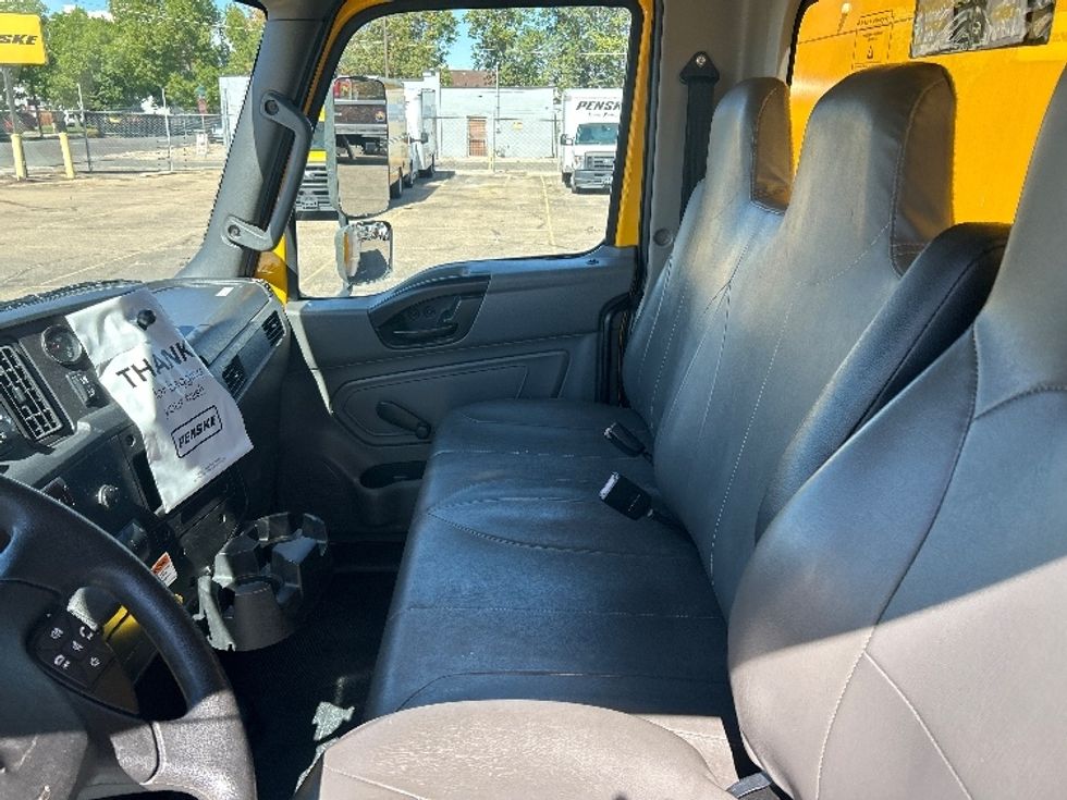 Medium Duty Box Truck-Light and Medium Duty Trucks-International-2021-MV607-Denver-CO-204,209\n\t\tmiles-$ 32,250 - Image 18