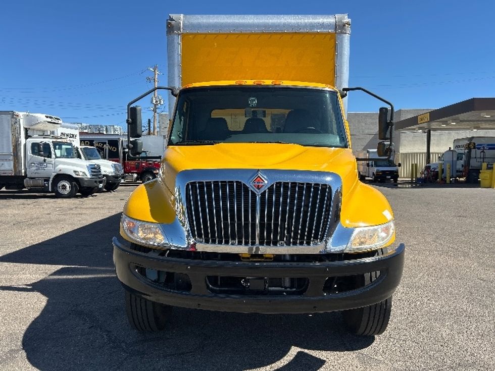 Medium Duty Box Truck-Light and Medium Duty Trucks-International-2021-MV607-Denver-CO-204,209\n\t\tmiles-$ 32,250 - Image 2