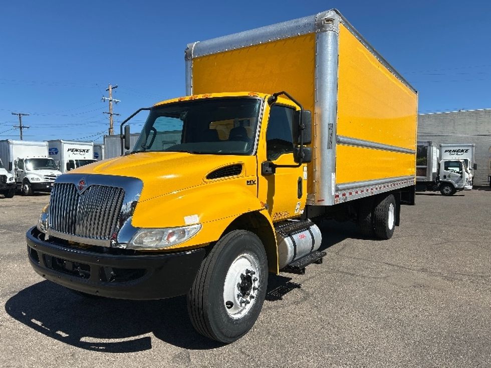 Medium Duty Box Truck-Light and Medium Duty Trucks-International-2021-MV607-Denver-CO-204,209\n\t\tmiles-$ 32,250 - Image 3