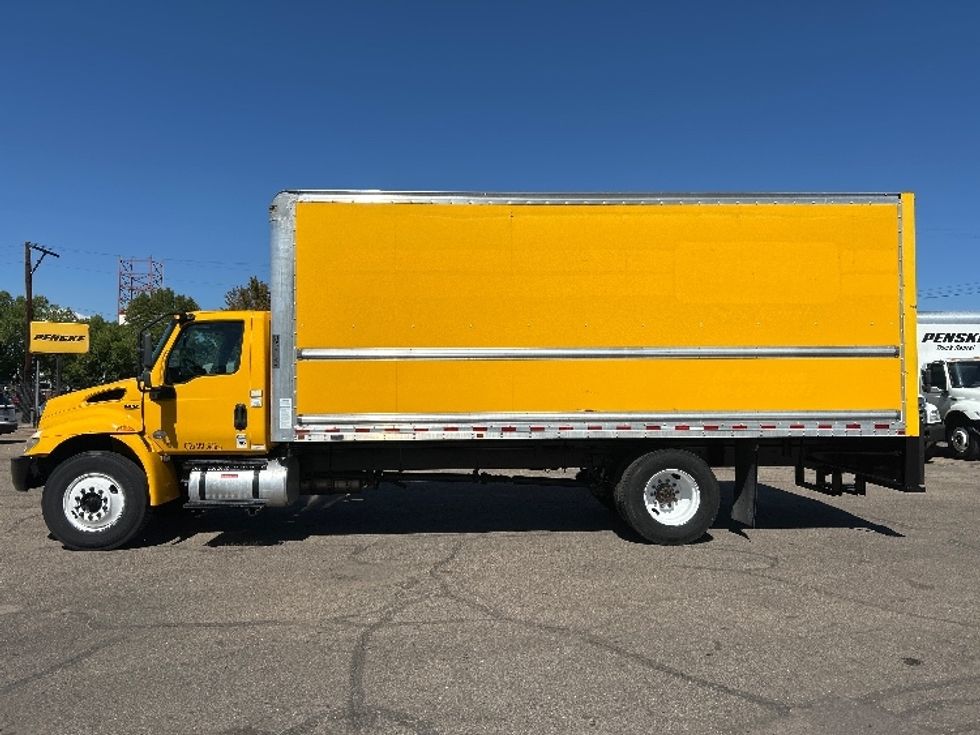 Medium Duty Box Truck-Light and Medium Duty Trucks-International-2021-MV607-Denver-CO-204,209\n\t\tmiles-$ 32,250 - Image 4
