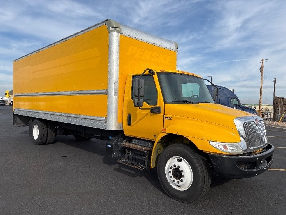 Medium Duty Box Truck-Light and Medium Duty Trucks-International-2021-MV607-Denver-CO-230,990\n\t\tmiles-$ 39,750 - Image 1