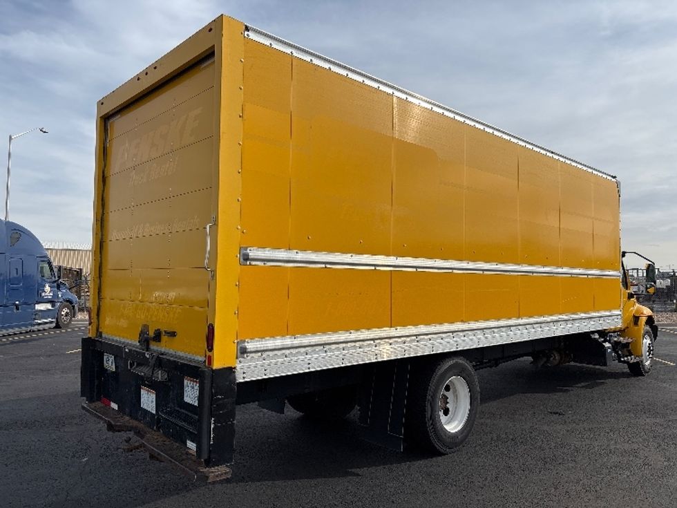 Medium Duty Box Truck-Light and Medium Duty Trucks-International-2021-MV607-Denver-CO-230,990\n\t\tmiles-$ 39,750 - Image 13