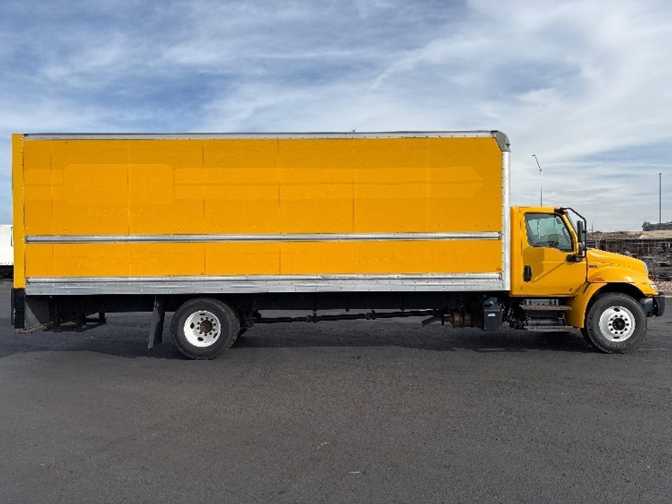 Medium Duty Box Truck-Light and Medium Duty Trucks-International-2021-MV607-Denver-CO-230,990\n\t\tmiles-$ 39,750 - Image 15