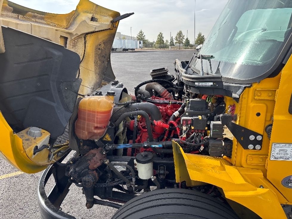 Medium Duty Box Truck-Light and Medium Duty Trucks-International-2021-MV607-Denver-CO-230,990\n\t\tmiles-$ 39,750 - Image 24