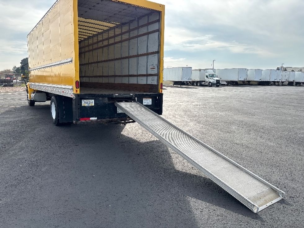 Medium Duty Box Truck-Light and Medium Duty Trucks-International-2021-MV607-Denver-CO-230,990\n\t\tmiles-$ 39,750 - Image 9