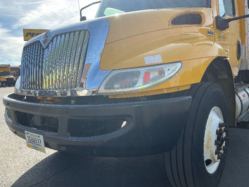 Medium Duty Box Truck-Light and Medium Duty Trucks-International-2021-MV607-Denver-CO-268,561\n\t\tmiles-$ 33,250 - Image 25