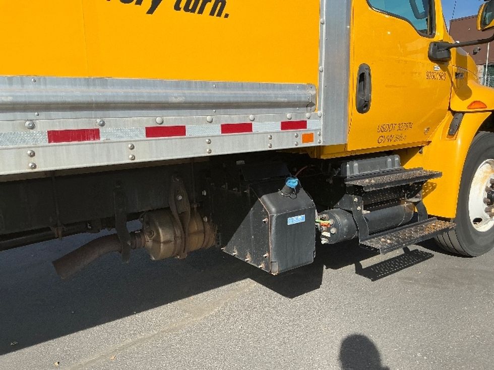 Medium Duty Box Truck-Light and Medium Duty Trucks-International-2021-MV607-Denver-CO-268,561\n\t\tmiles-$ 33,250 - Image 28