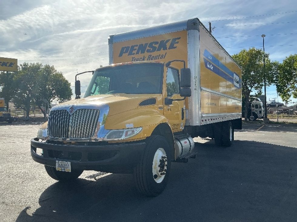 Medium Duty Box Truck-Light and Medium Duty Trucks-International-2021-MV607-Denver-CO-268,561\n\t\tmiles-$ 33,250 - Image 3