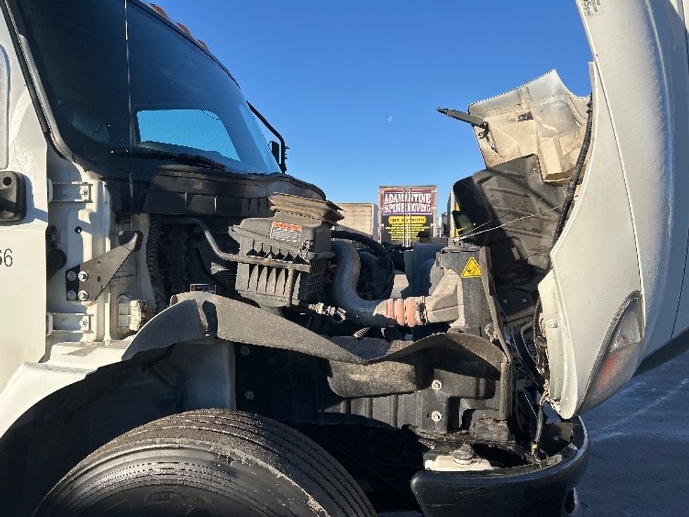 Medium Duty Box Truck-Light and Medium Duty Trucks-International-2021-MV607-Des Moines-IA-151,259\n\t\tmiles-$ 58,750 - Image 24