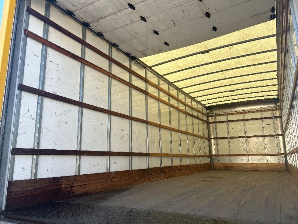 Medium Duty Box Truck-Light and Medium Duty Trucks-International-2021-MV607-Des Moines-IA-207,939\n\t\tmiles-$ 40,000 - Image 10