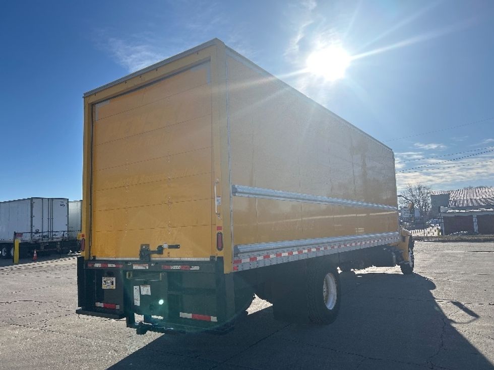 Medium Duty Box Truck-Light and Medium Duty Trucks-International-2021-MV607-Des Moines-IA-207,939\n\t\tmiles-$ 40,000 - Image 12