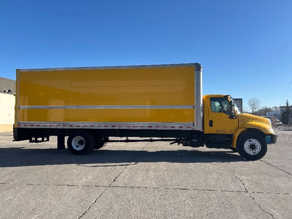 Medium Duty Box Truck-Light and Medium Duty Trucks-International-2021-MV607-Des Moines-IA-207,939\n\t\tmiles-$ 40,000 - Image 14