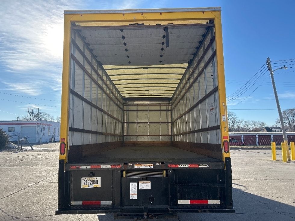 Medium Duty Box Truck-Light and Medium Duty Trucks-International-2021-MV607-Des Moines-IA-207,939\n\t\tmiles-$ 40,000 - Image 8