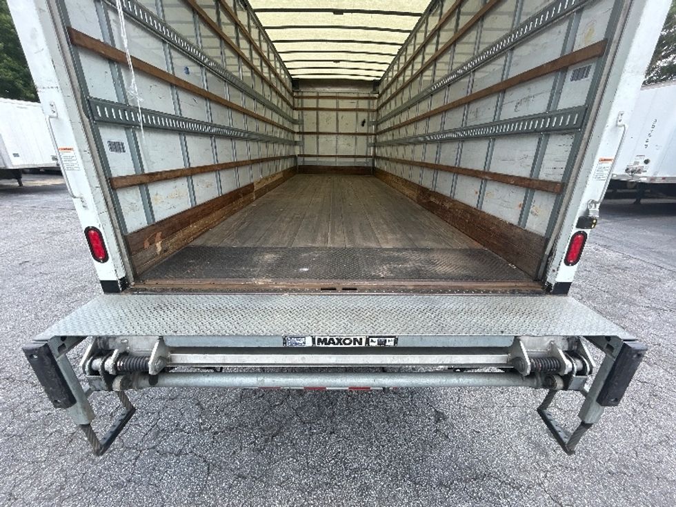 Medium Duty Box Truck-Light and Medium Duty Trucks-International-2021-MV607-Duluth-GA-221,745\n\t\tmiles-$ 52,750 - Image 10