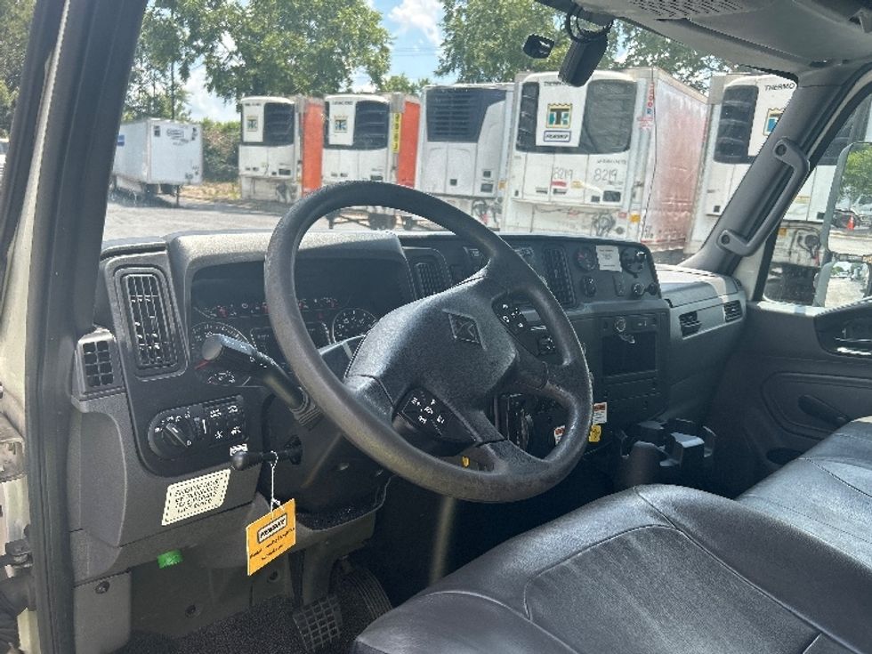 Medium Duty Box Truck-Light and Medium Duty Trucks-International-2021-MV607-Duluth-GA-221,745\n\t\tmiles-$ 52,750 - Image 17