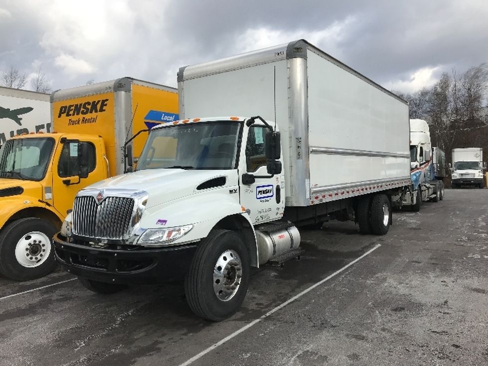 Medium Duty Box Truck-Light and Medium Duty Trucks-International-2021-MV607-Duncansville-PA-197,954\n\t\tmiles-$ 58,500 - Image 3