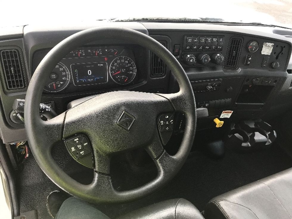 Medium Duty Box Truck-Light and Medium Duty Trucks-International-2021-MV607-Duncansville-PA-197,954\n\t\tmiles-$ 58,500 - Image 12
