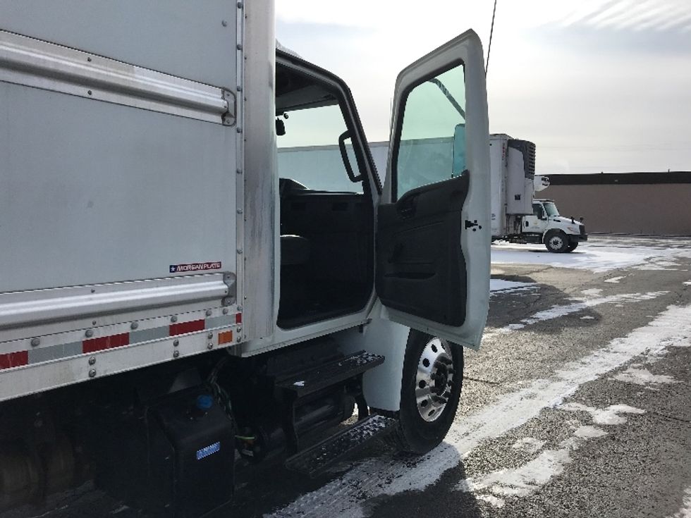 Medium Duty Box Truck-Light and Medium Duty Trucks-International-2021-MV607-Duncansville-PA-197,954\n\t\tmiles-$ 58,500 - Image 14