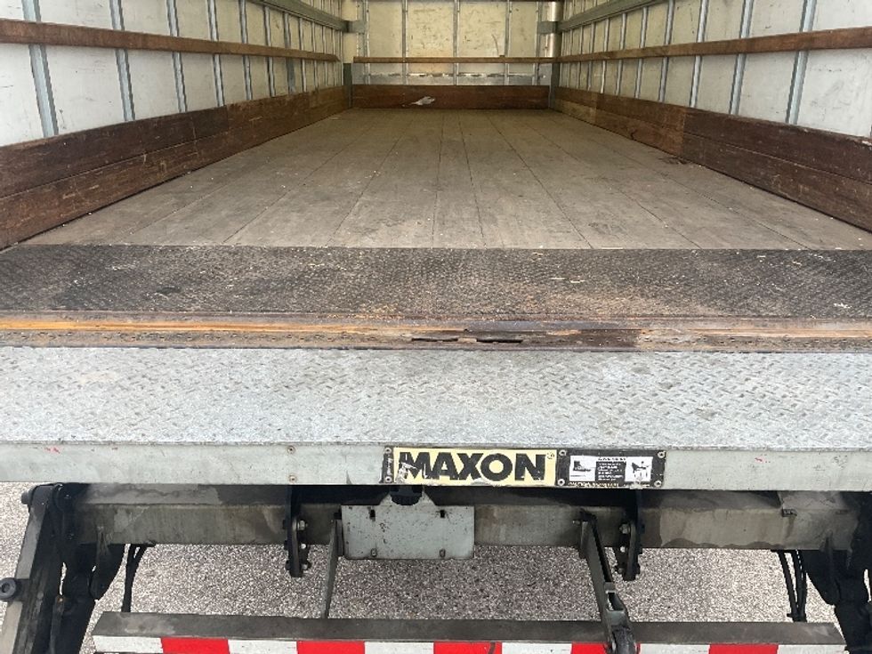 Medium Duty Box Truck-Light and Medium Duty Trucks-International-2021-MV607-Earth City-MO-223,857\n\t\tmiles-$ 46,750 - Image 10