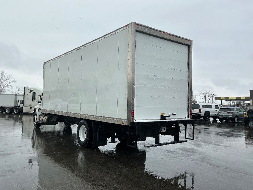 Medium Duty Box Truck-Light and Medium Duty Trucks-International-2021-MV607-East Chicago-IN-237,795\n\t\tmiles-$ 38,250 - Image 6