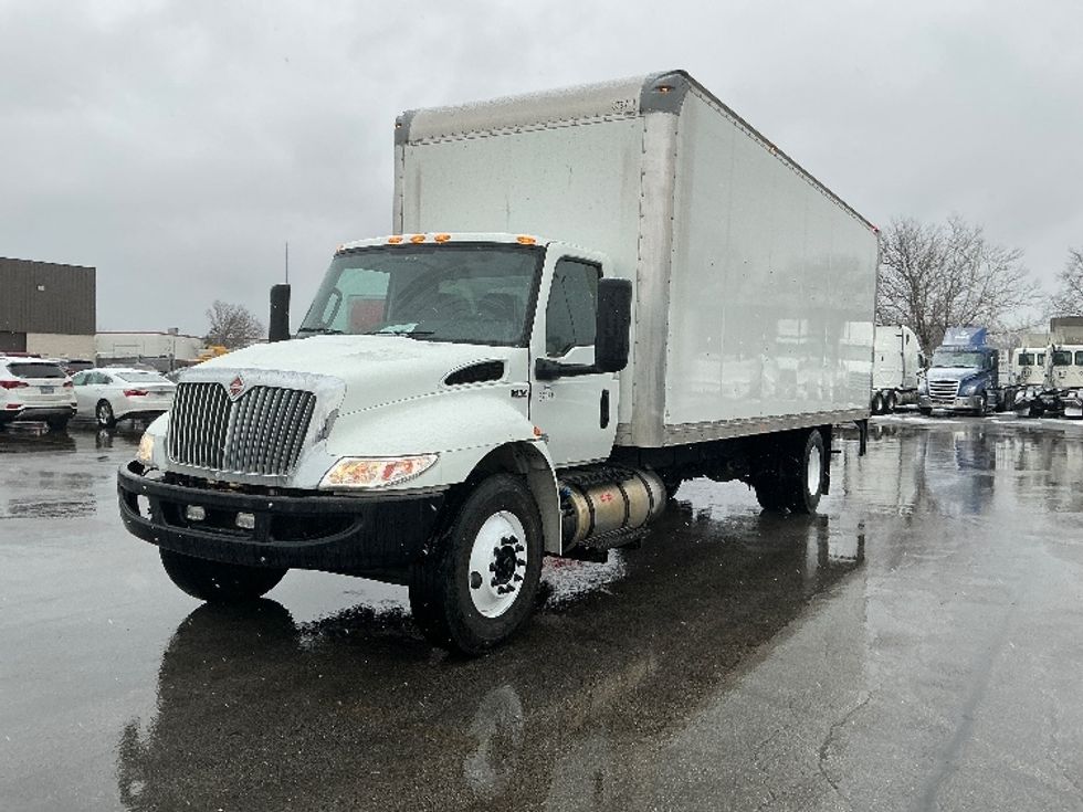 Medium Duty Box Truck-Light and Medium Duty Trucks-International-2021-MV607-East Chicago-IN-237,795\n\t\tmiles-$ 38,250 - Image 3