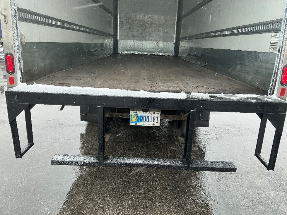 Medium Duty Box Truck-Light and Medium Duty Trucks-International-2021-MV607-East Chicago-IN-237,795\n\t\tmiles-$ 38,250 - Image 9