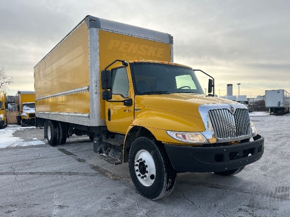 Medium Duty Box Truck-Light and Medium Duty Trucks-International-2021-MV607-East Chicago-IN-244,158\n\t\tmiles-$ 32,250 - Image 1