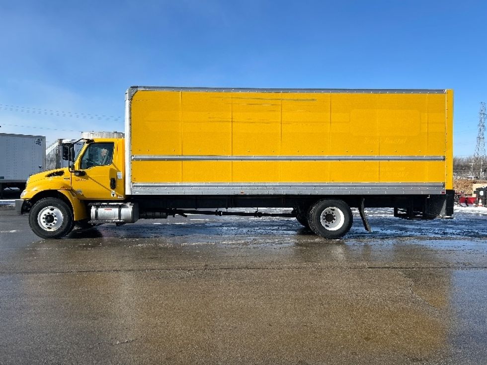 Medium Duty Box Truck-Light and Medium Duty Trucks-International-2021-MV607-East Chicago-IN-244,158\n\t\tmiles-$ 32,250 - Image 4