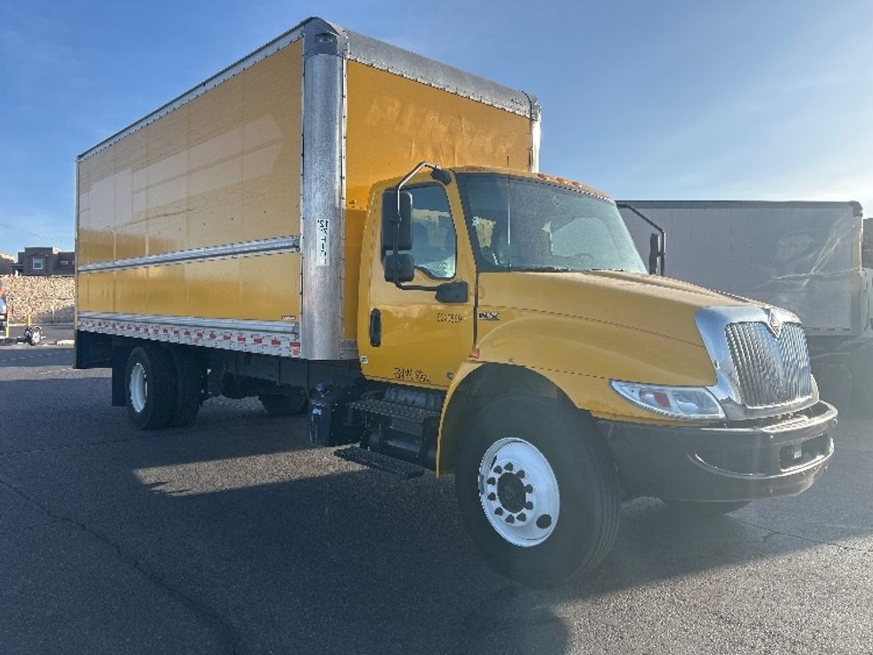 Medium Duty Box Truck-Light and Medium Duty Trucks-International-2021-MV607-El Paso-TX-134,258\n\t\tmiles-$ 45,500 - Image 1