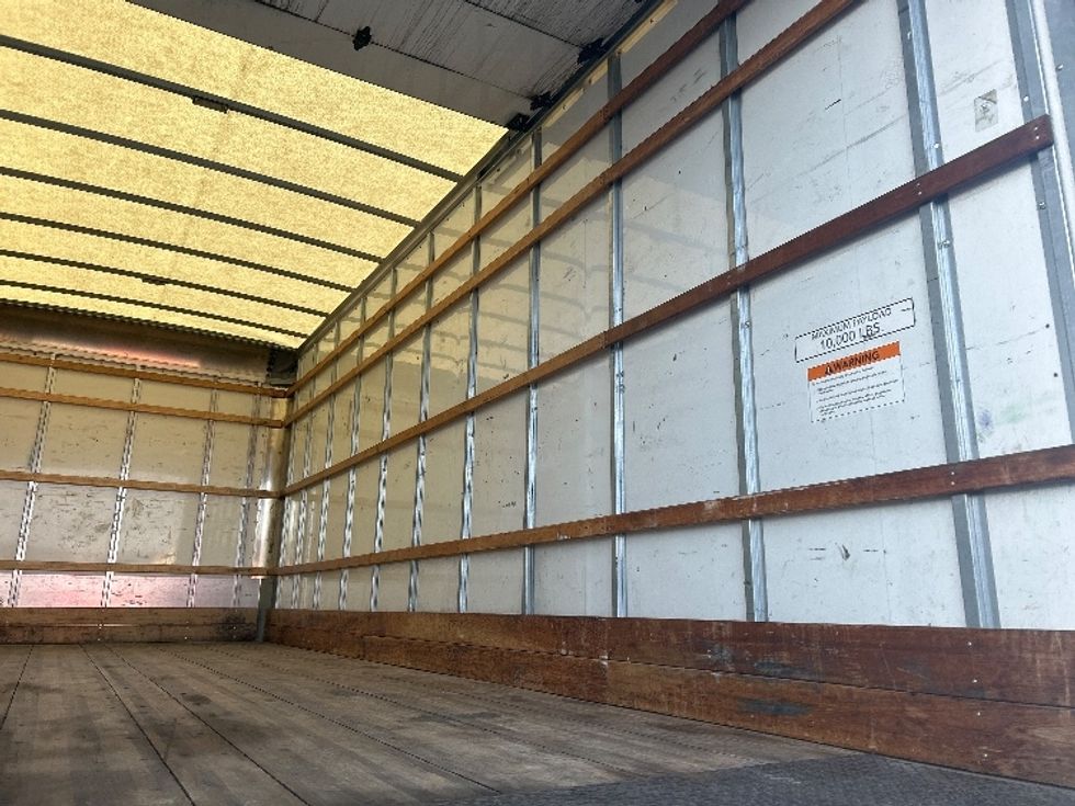 Medium Duty Box Truck-Light and Medium Duty Trucks-International-2021-MV607-El Paso-TX-134,258\n\t\tmiles-$ 45,500 - Image 11