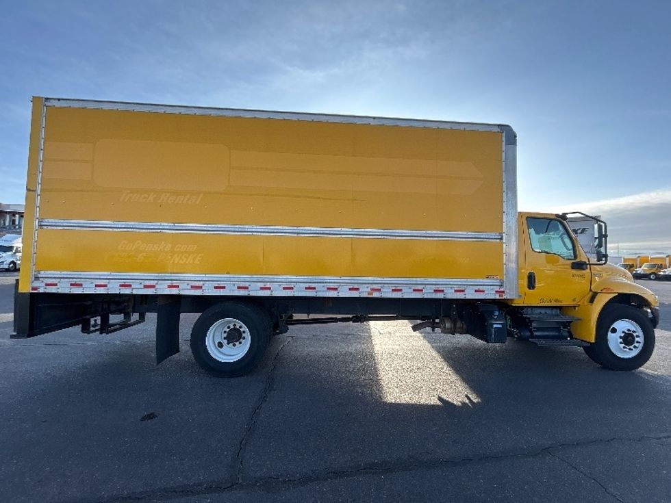 Medium Duty Box Truck-Light and Medium Duty Trucks-International-2021-MV607-El Paso-TX-134,258\n\t\tmiles-$ 45,500 - Image 14