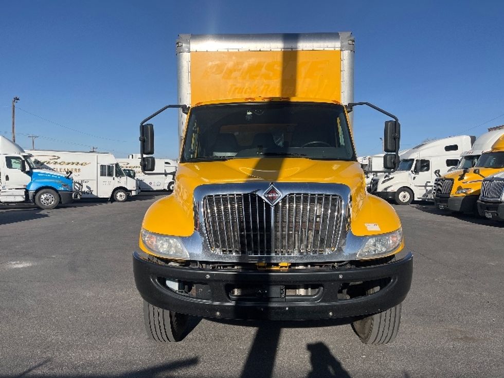 Medium Duty Box Truck-Light and Medium Duty Trucks-International-2021-MV607-El Paso-TX-146,484\n\t\tmiles-$ 43,750 - Image 2