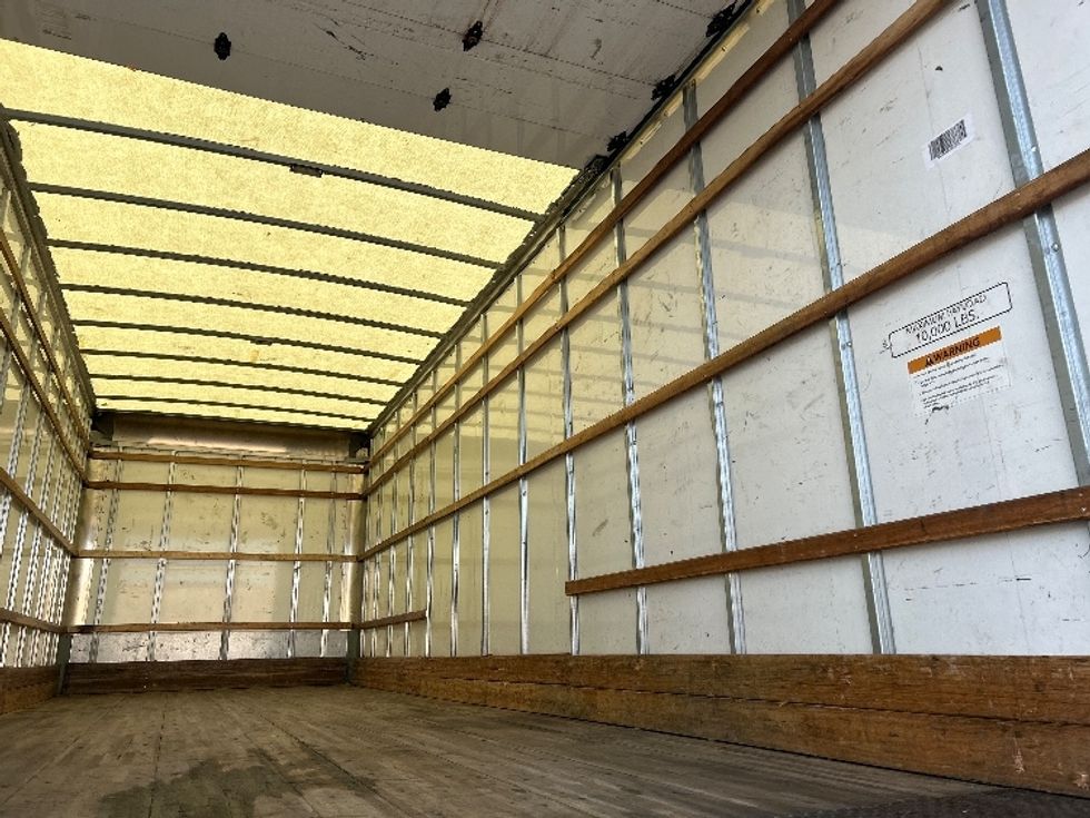 Medium Duty Box Truck-Light and Medium Duty Trucks-International-2021-MV607-El Paso-TX-168,876\n\t\tmiles-$ 46,750 - Image 11