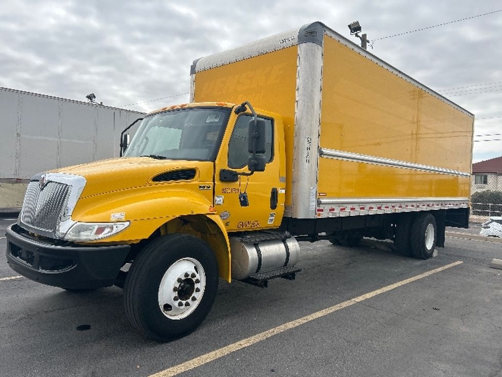 Medium Duty Box Truck-Light and Medium Duty Trucks-International-2021-MV607-El Paso-TX-168,876\n\t\tmiles-$ 46,750 - Image 3